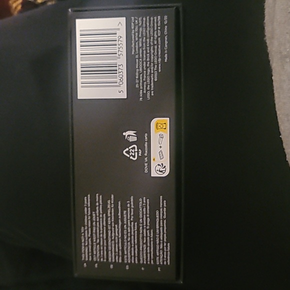 Lego Masters Gold Lego Brick Keychain - Picture 2 of 8